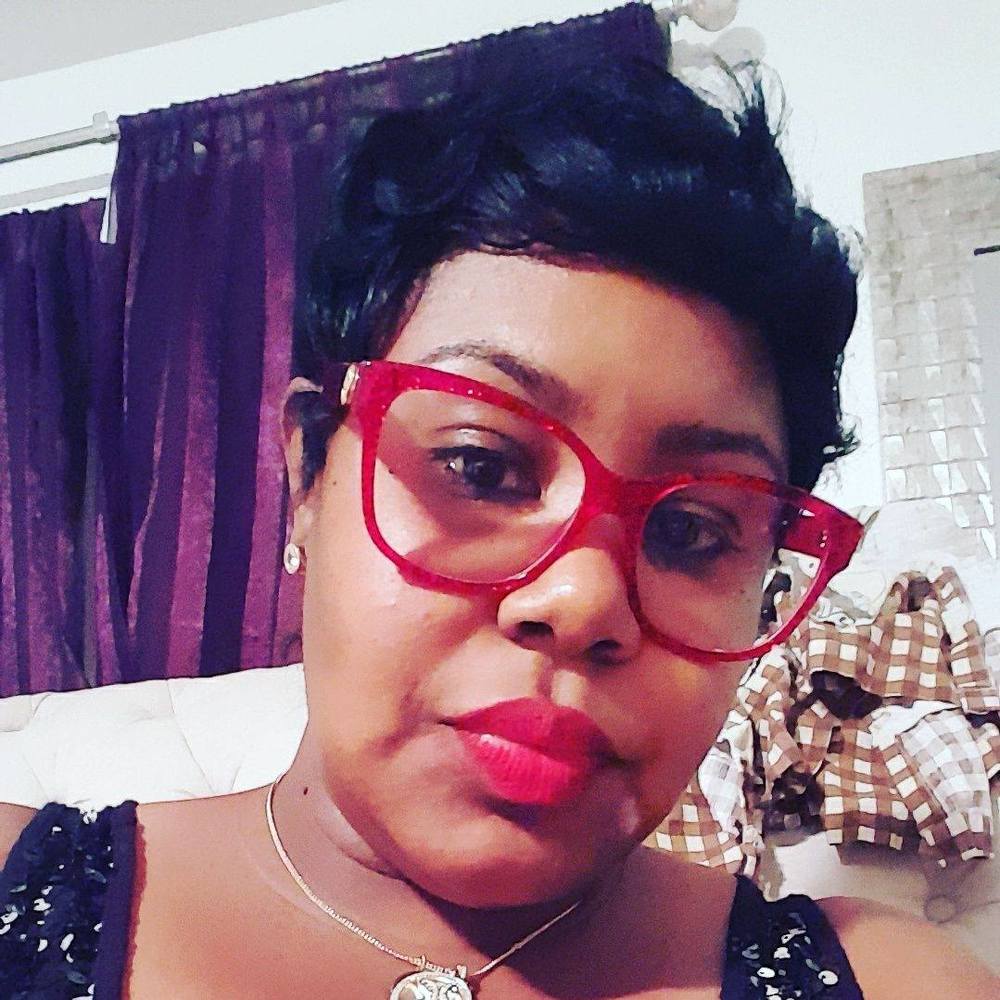 Meet your Posher, Barb